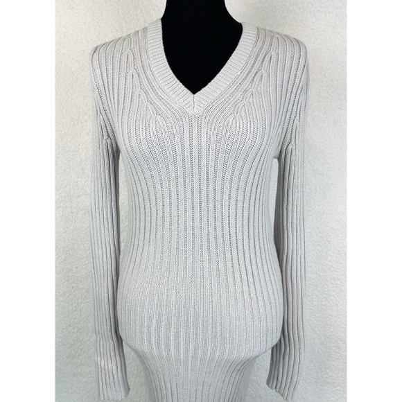 ROMEO & JULIET COUTURE • Grey Ribbed Knit Sweater Bodycon Midi Dress - Picture 9 of 13